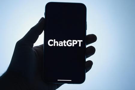 Sam Altman 展望未来：让ChatGPT记住你的一切生活点滴