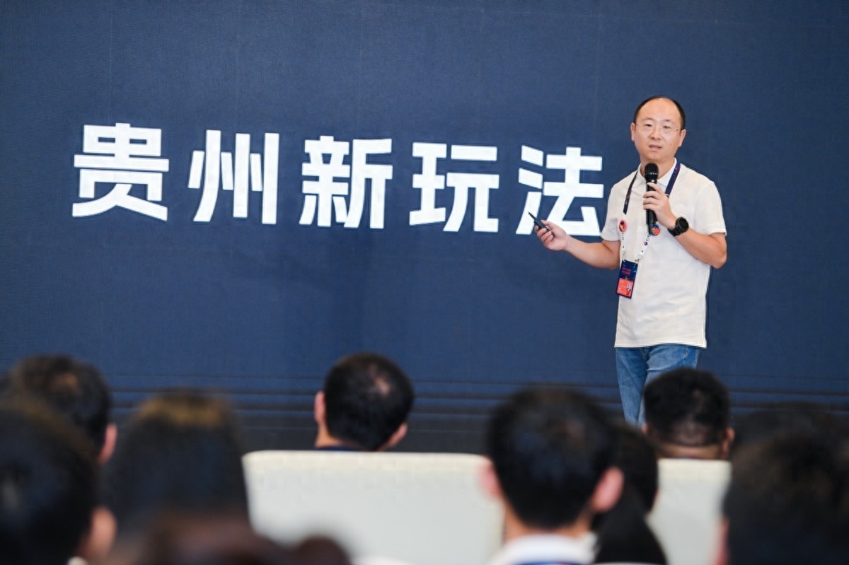 AI技术驱动文旅产业升级，马蜂窝携全栈AI产品矩阵亮相2025数博会