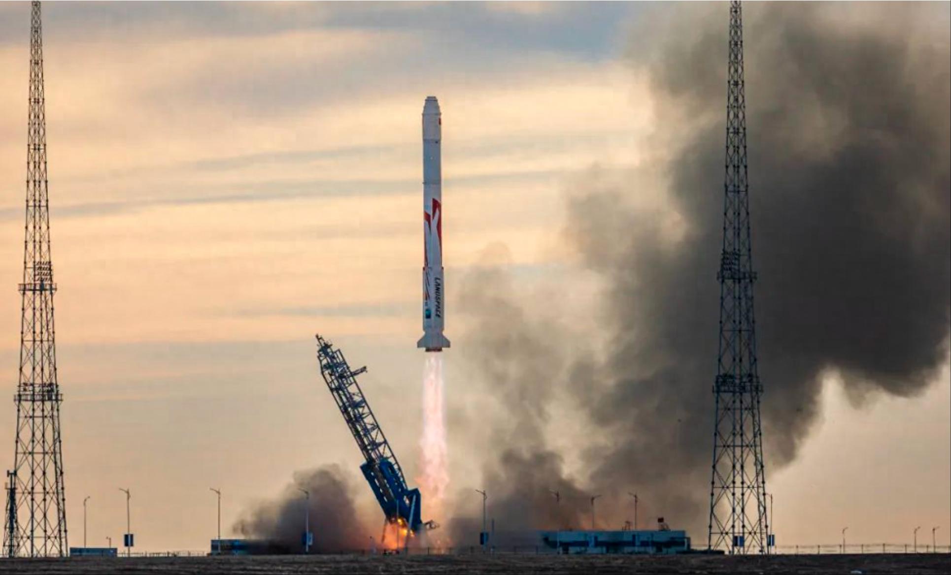 China's Commercial Space Industry Poised for Takeoff in 2025